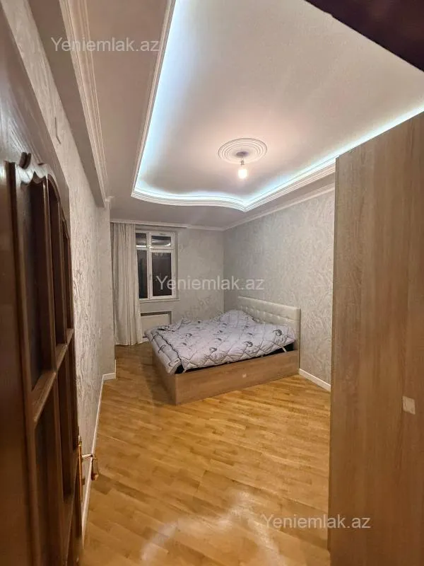 Satılır 4 otaqlı yeni tikili 170 m²