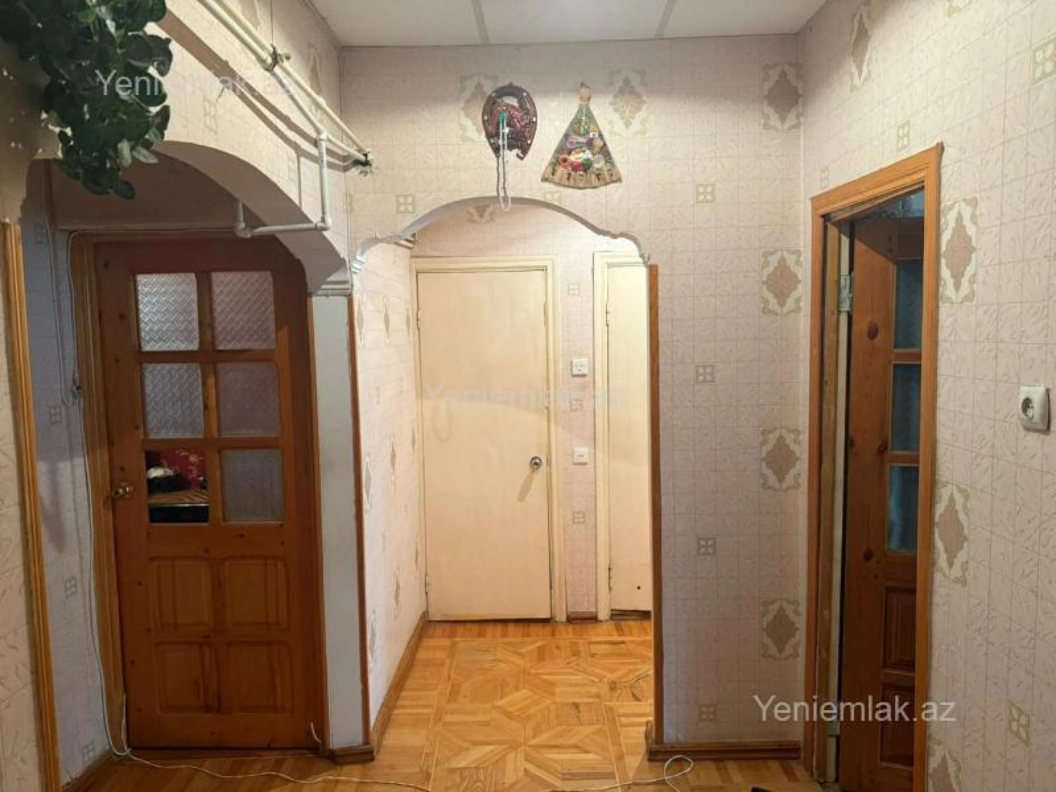 Satılır 3 otaqlı köhnə tikili 80 m²