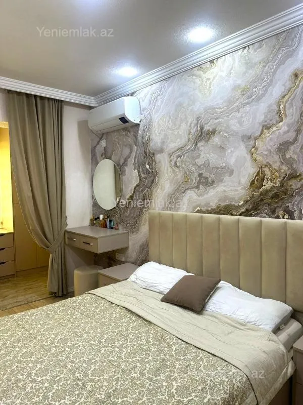 Satılır 2 otaqlı yeni tikili 70 m²