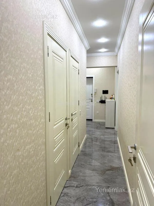 Satılır 2 otaqlı yeni tikili 70 m²