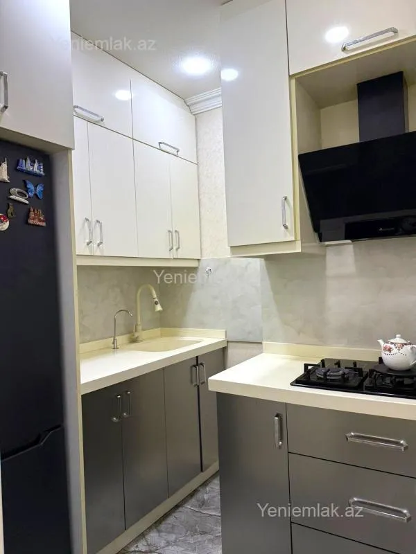 Satılır 2 otaqlı yeni tikili 70 m²