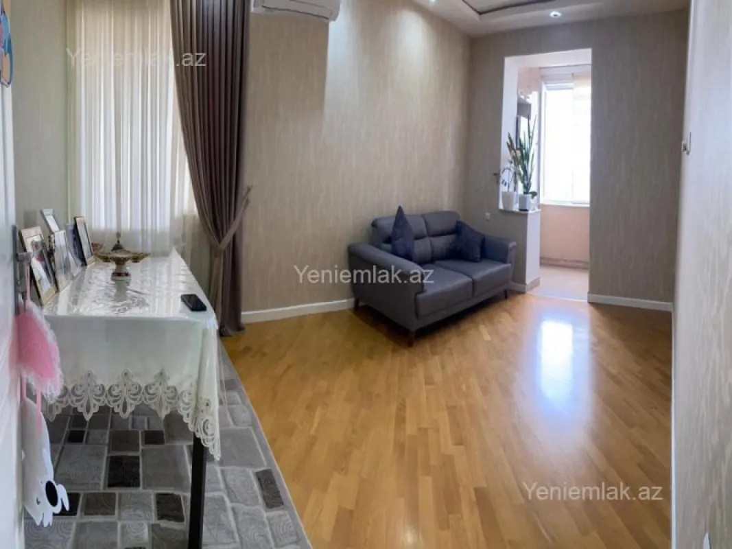 Satılır 3 otaqlı köhnə tikili 63 m²