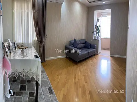 Satılır 3 otaqlı köhnə tikili 63 m² — Bakı, Binəqədi 3 otaq 63.00 m²