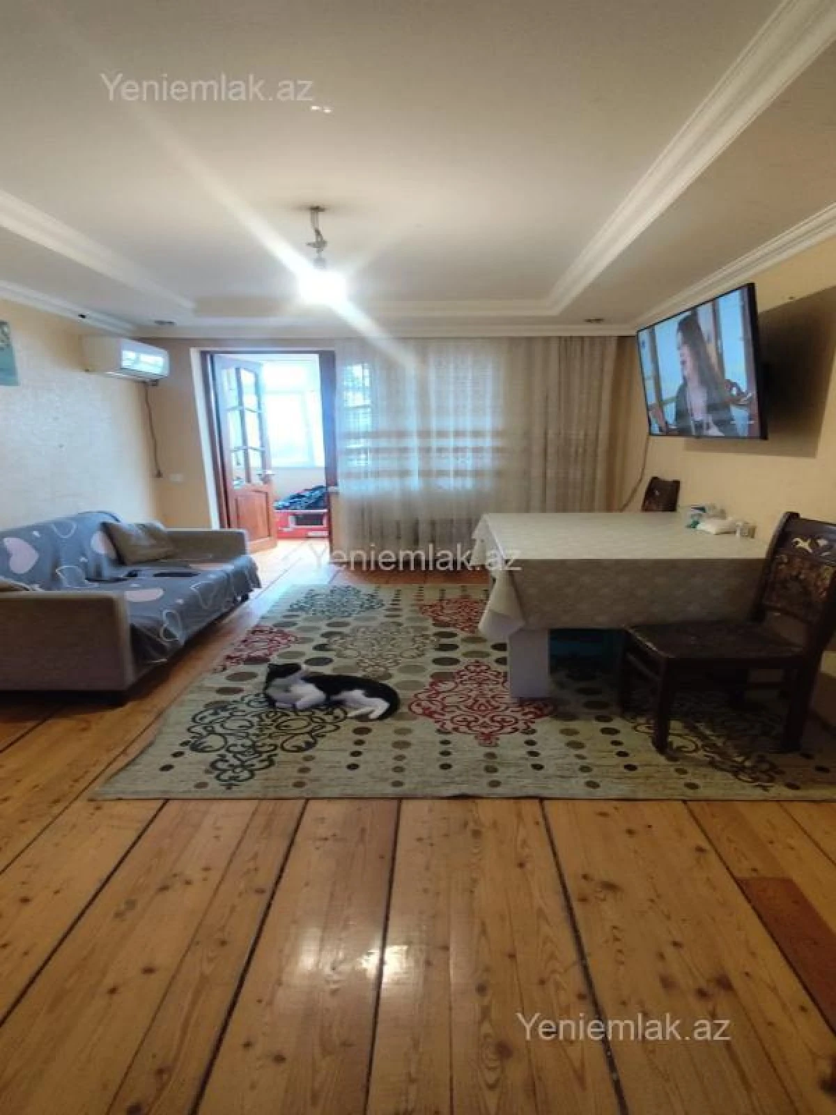 Satılır 2 otaqlı köhnə tikili 55 m²