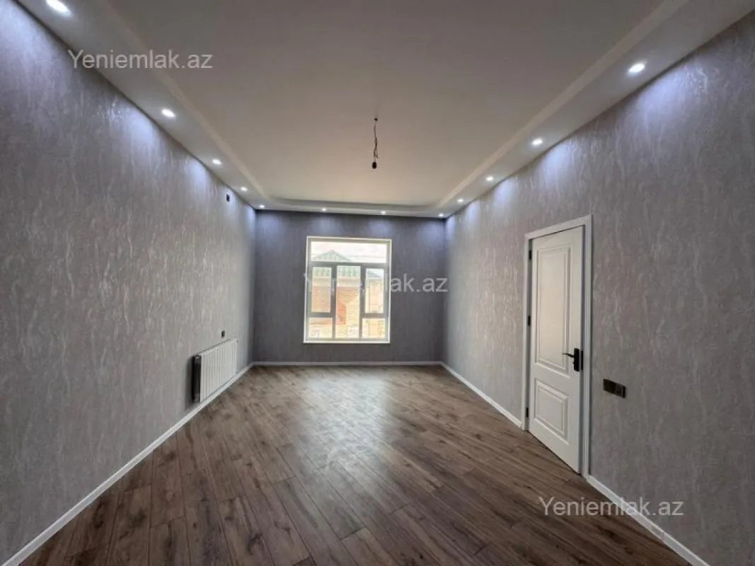 Satılır 4 otaqlı həyət evi 130 m²