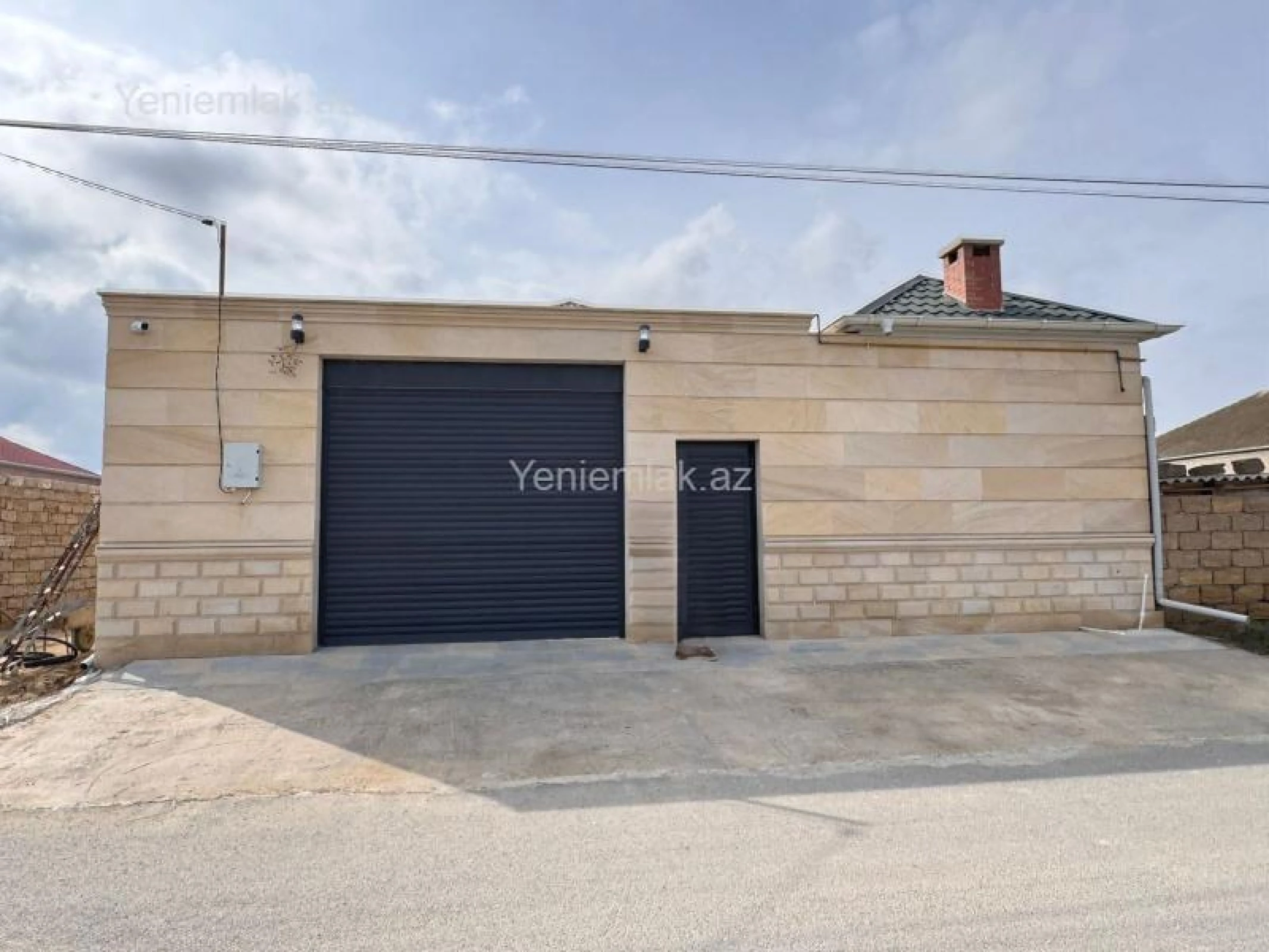 Satılır 4 otaqlı həyət evi 130 m²