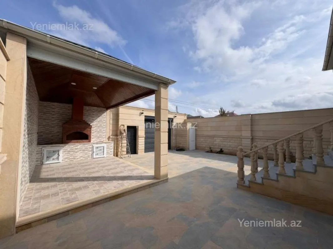 Satılır 4 otaqlı həyət evi 130 m²