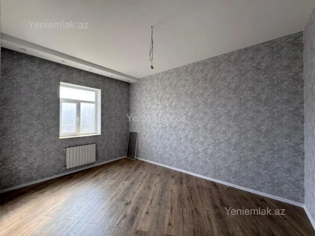 Satılır 4 otaqlı həyət evi 130 m²