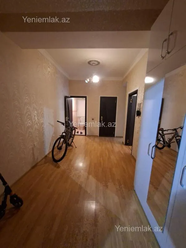 Satılır 2 otaqlı yeni tikili 70 m²