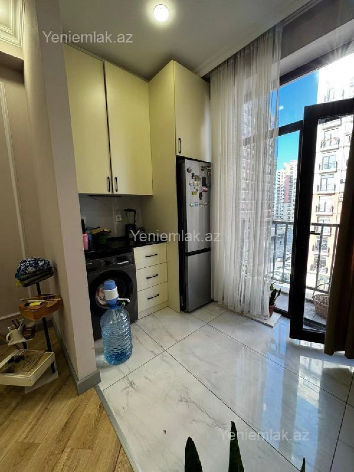 Satılır 2 otaqlı yeni tikili 65 m²