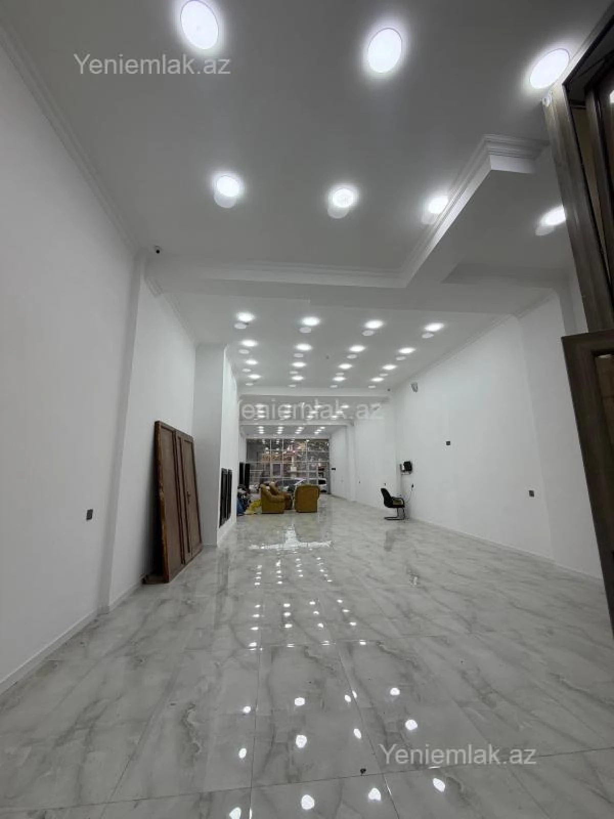 Satılır 1 otaqlı obyekt 161 m²