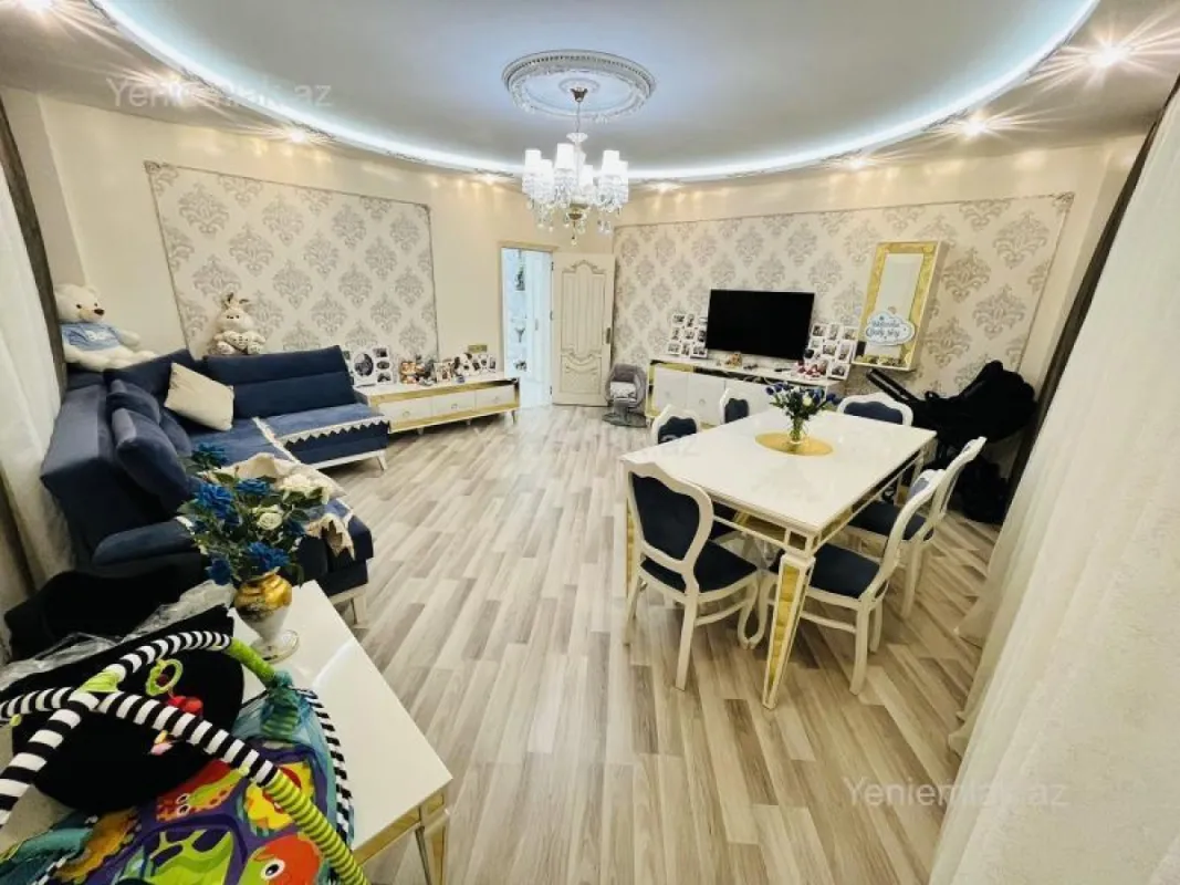 Satılır 2 otaqlı yeni tikili 110 m²