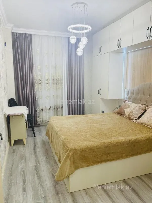 Satılır 2 otaqlı yeni tikili 64 m²