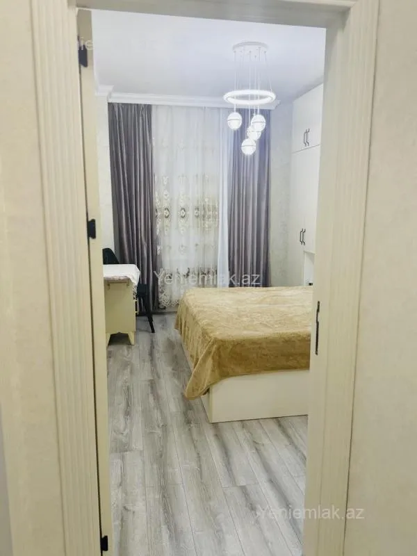 Satılır 2 otaqlı yeni tikili 64 m²