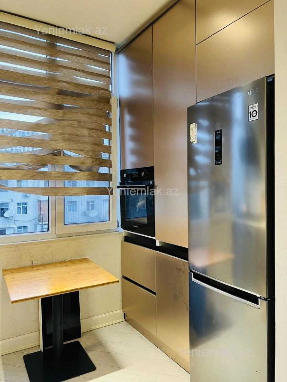 Satılır 3 otaqlı köhnə tikili 60 m²