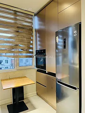 Satılır 3 otaqlı köhnə tikili 60 m²