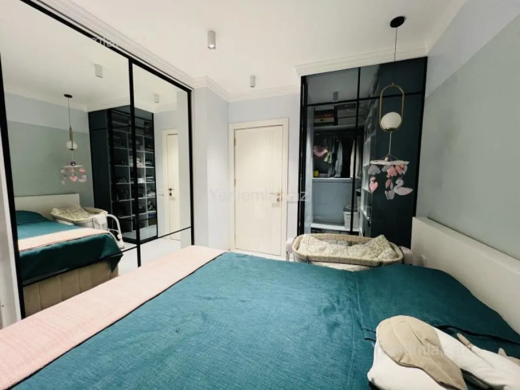 Satılır 3 otaqlı köhnə tikili 60 m²