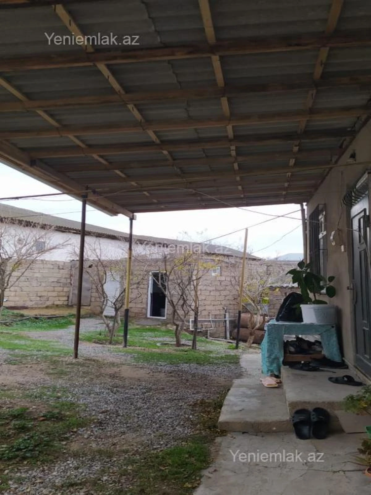 Satılır 3 otaqlı həyət evi 65 m²