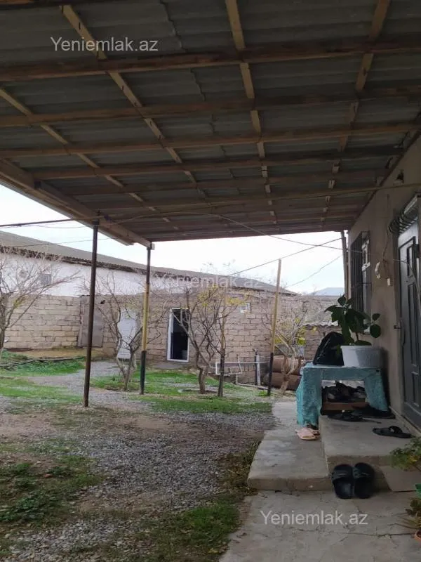 Satılır 3 otaqlı həyət evi 65 m²