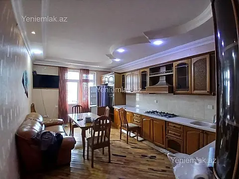 Satılır 3 otaqlı yeni tikili 133 m²