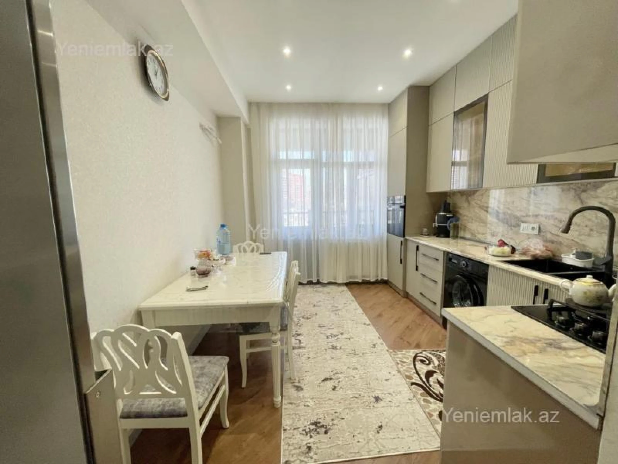 Satılır 3 otaqlı yeni tikili 118 m²