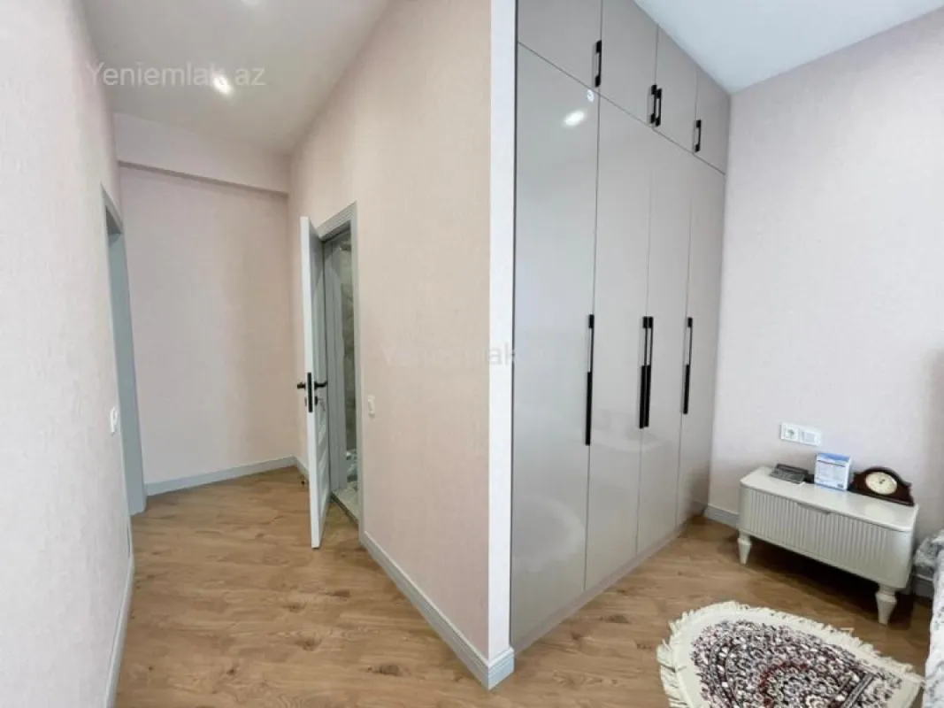 Satılır 3 otaqlı yeni tikili 118 m²