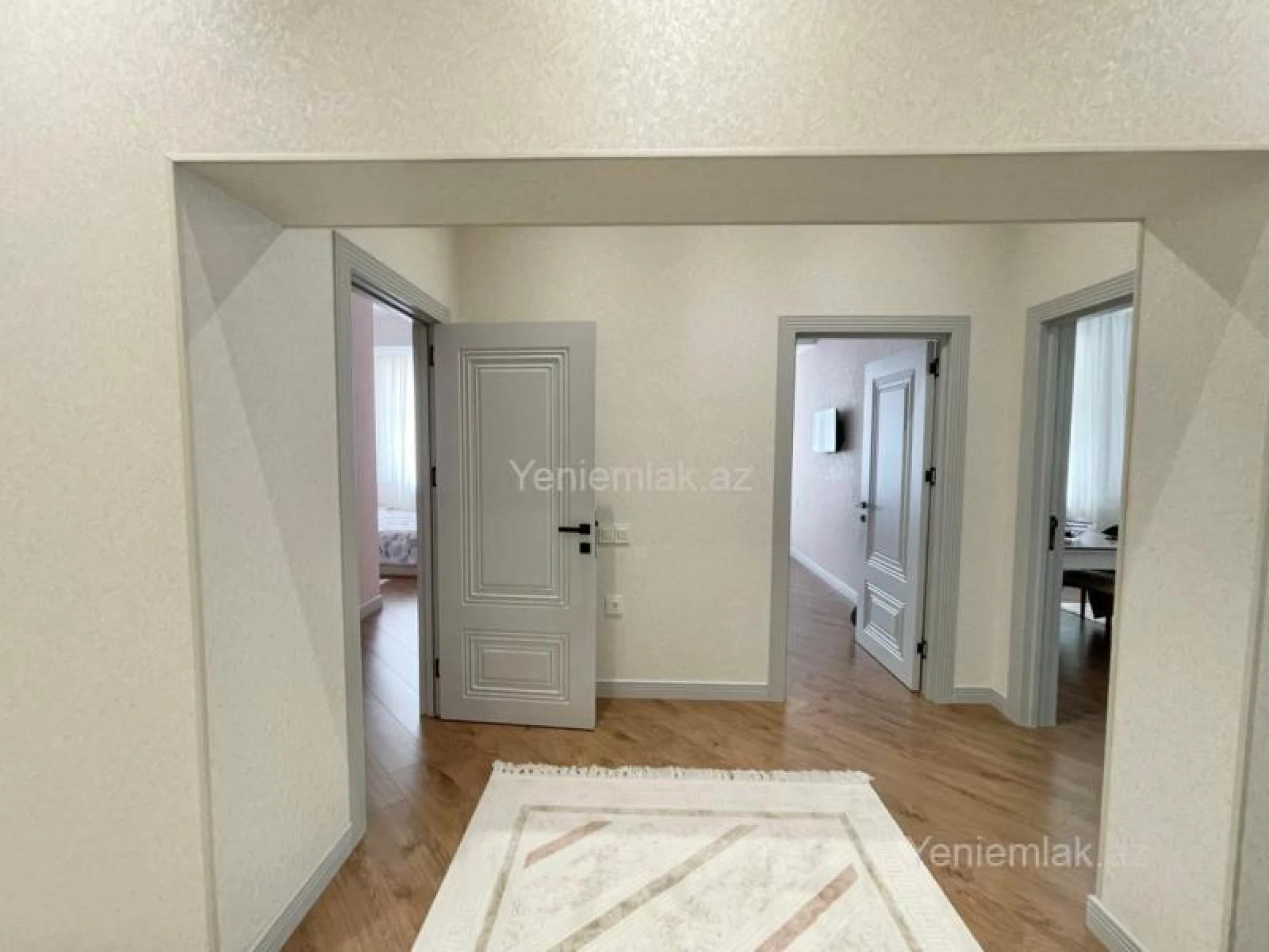 Satılır 3 otaqlı yeni tikili 118 m²