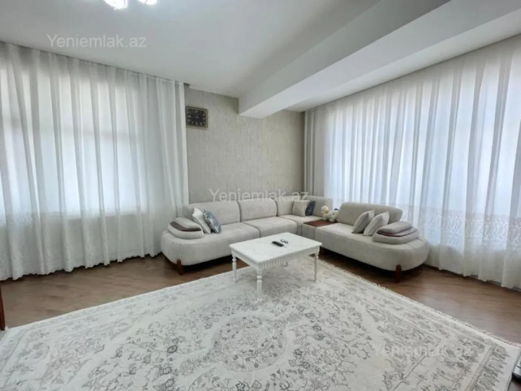 Satılır 3 otaqlı yeni tikili 118 m²