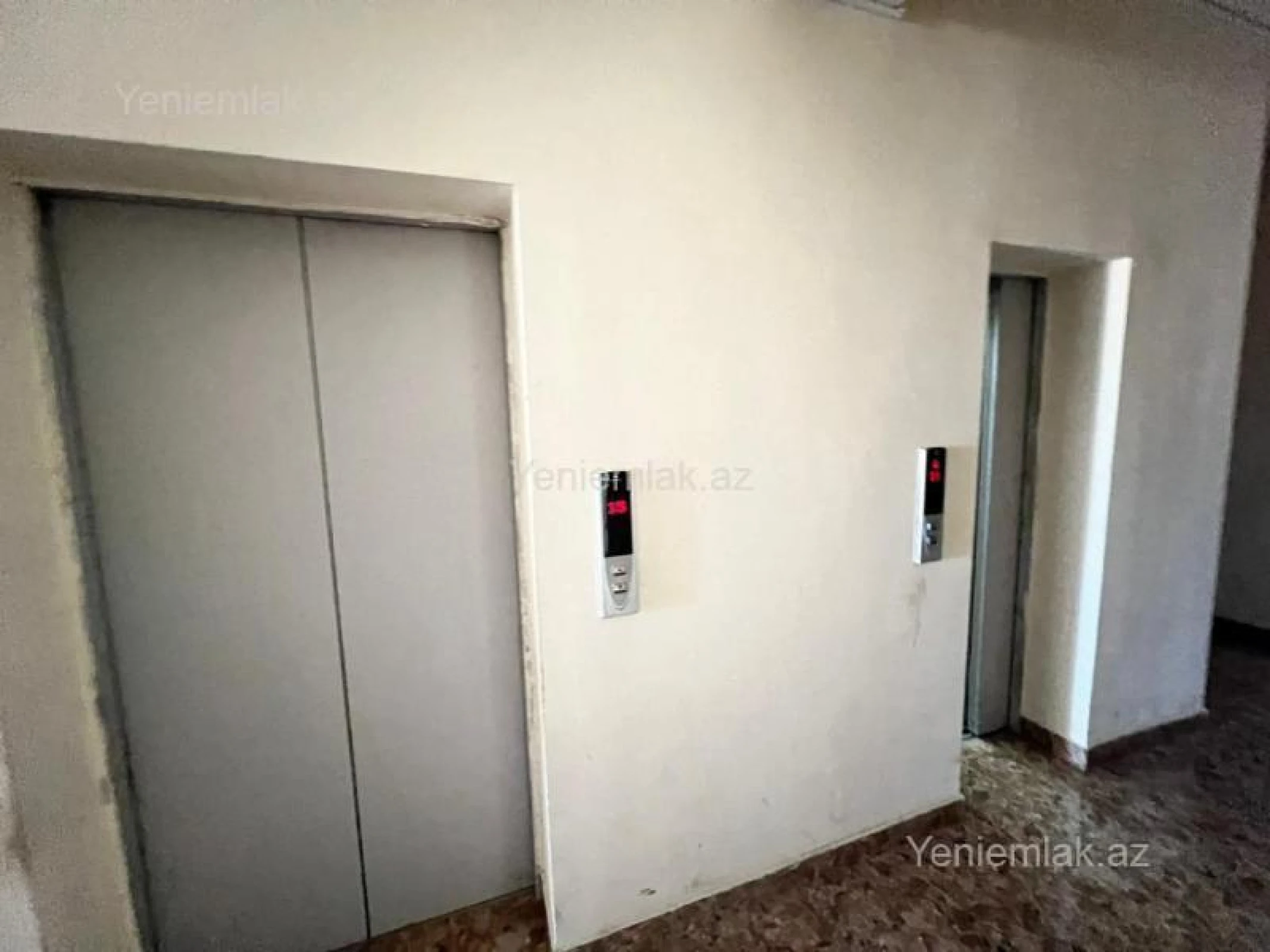 Satılır 3 otaqlı yeni tikili 150 m²