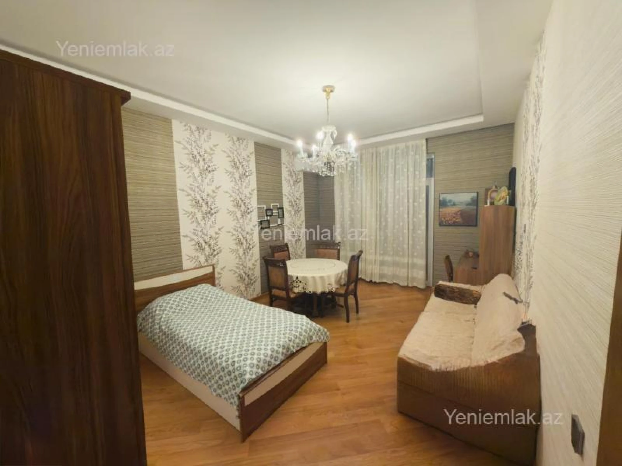 Satılır 3 otaqlı köhnə tikili 90 m²