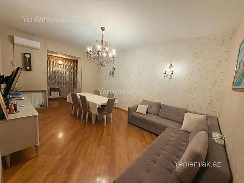 Satılır 3 otaqlı köhnə tikili 90 m²