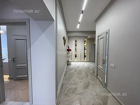 Satılır 3 otaqlı yeni tikili 118 m²
