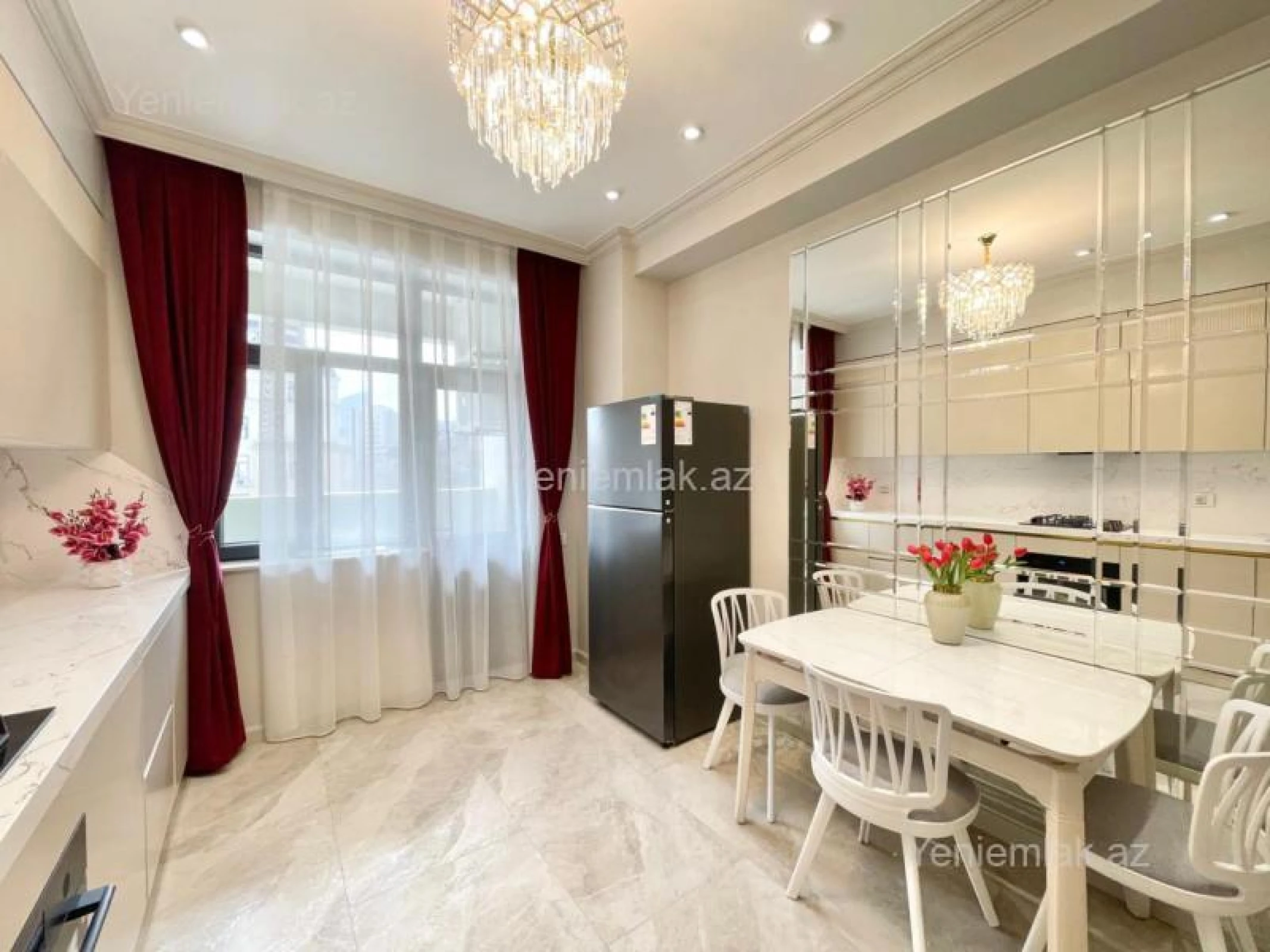 Satılır 3 otaqlı yeni tikili 118 m²