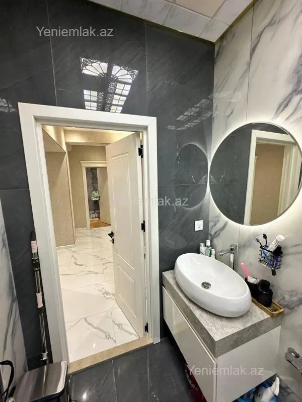 Satılır 3 otaqlı yeni tikili 88 m²