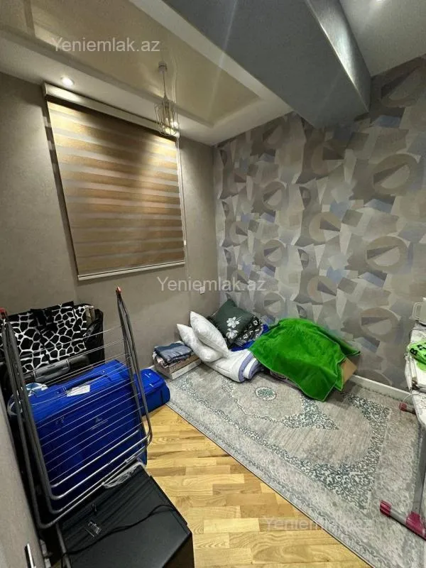 Satılır 3 otaqlı yeni tikili 88 m²