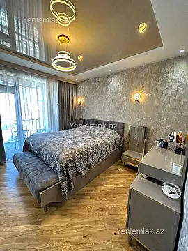 Satılır 3 otaqlı yeni tikili 88 m²