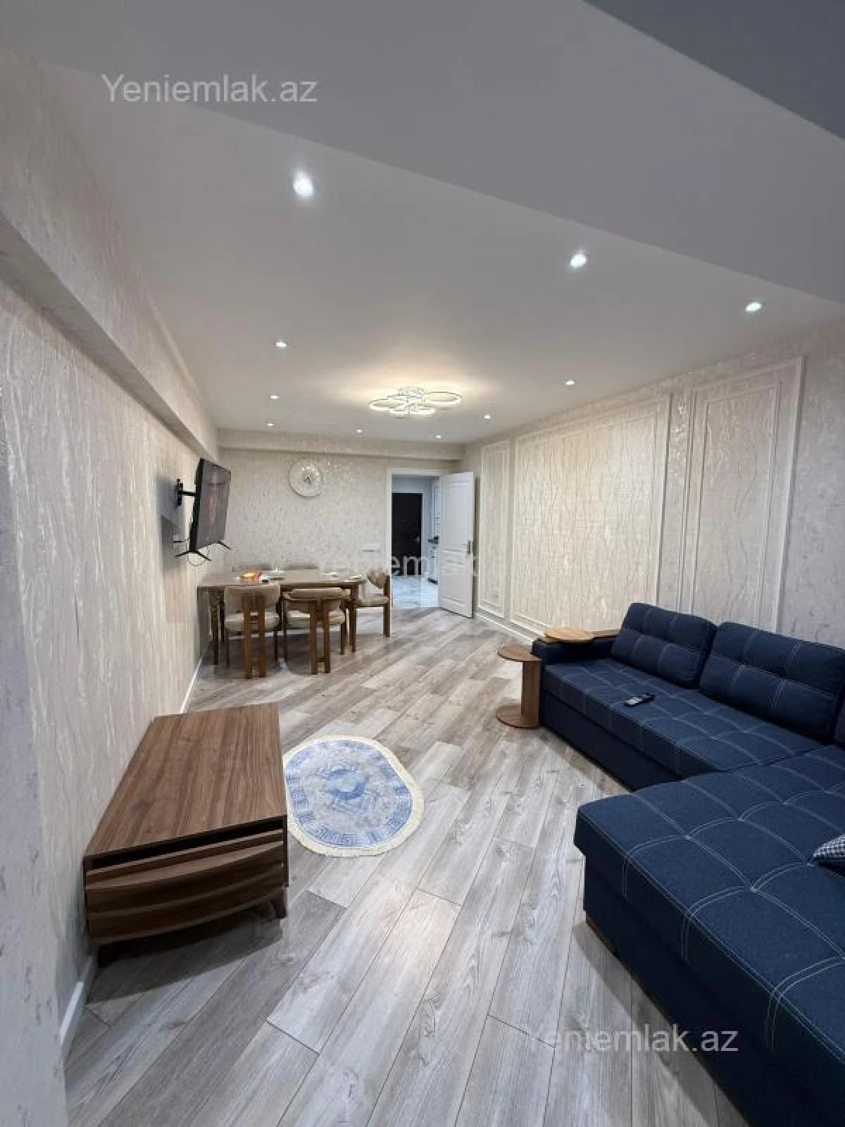 Satılır 2 otaqlı köhnə tikili 65 m²