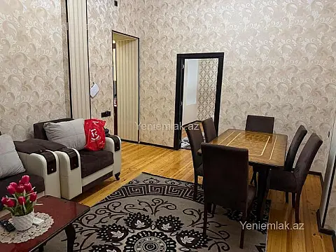 Satılır 2 otaqlı köhnə tikili 55 m²
