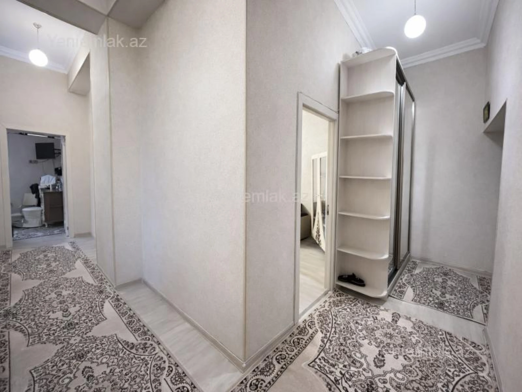 Satılır 3 otaqlı yeni tikili 105 m²