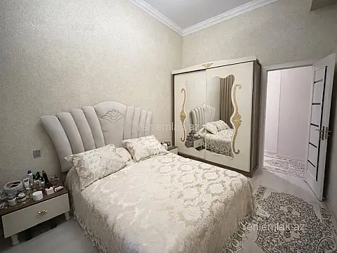 Satılır 3 otaqlı yeni tikili 105 m²