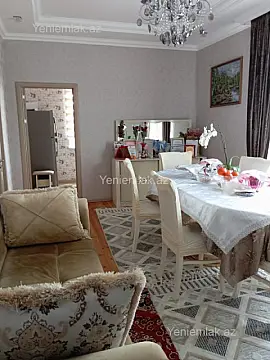 Satılır 5 otaqlı həyət evi 150 m²