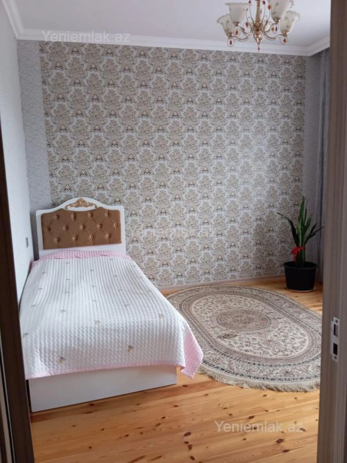 Satılır 5 otaqlı həyət evi 150 m²
