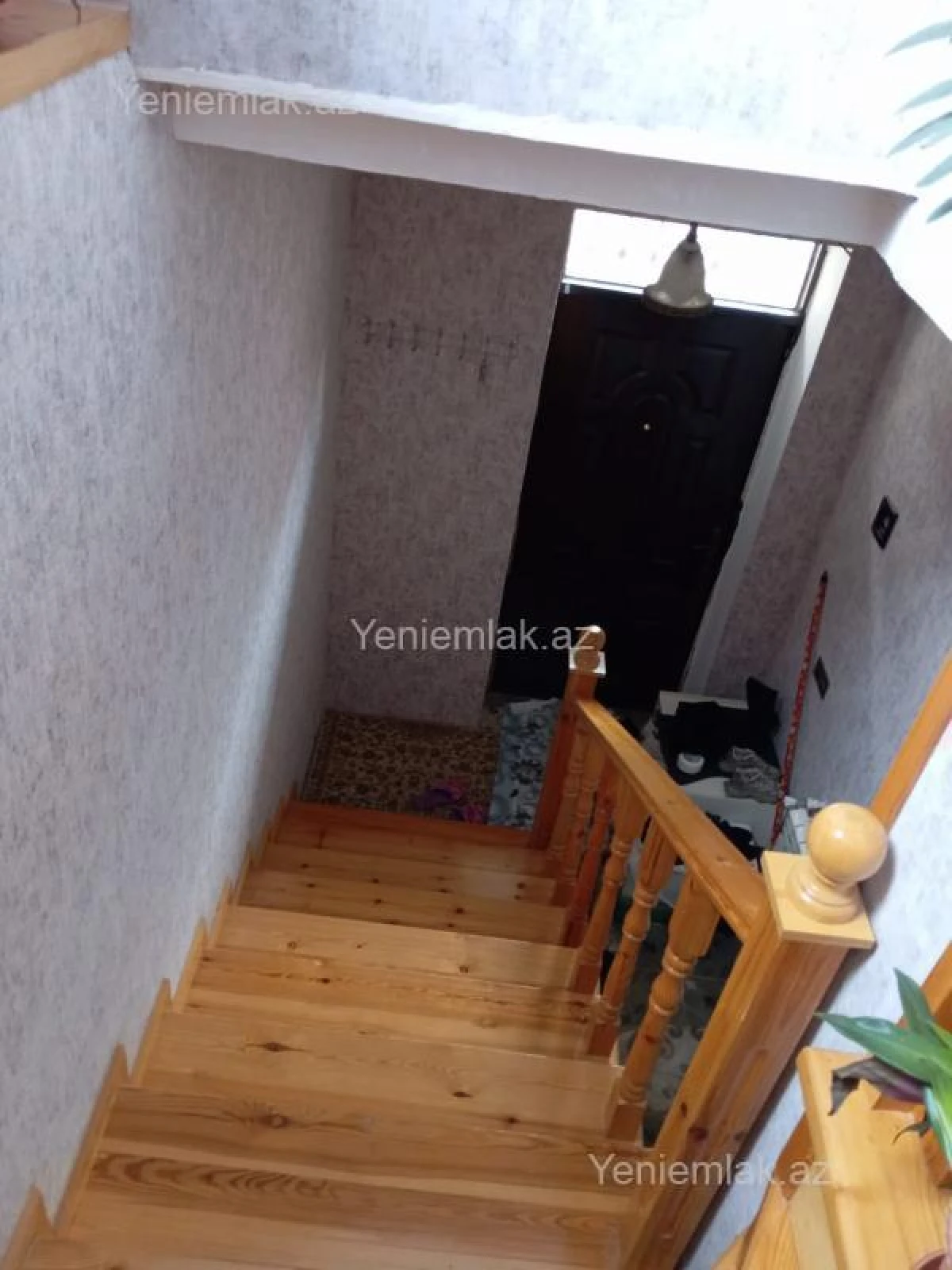 Satılır 5 otaqlı həyət evi 150 m²