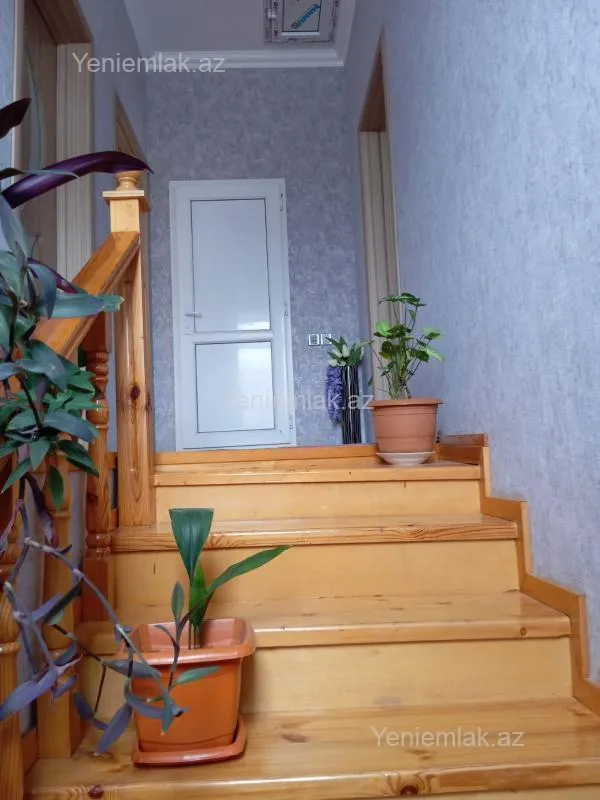 Satılır 5 otaqlı həyət evi 150 m²