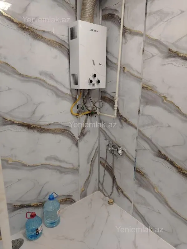 Satılır 2 otaqlı köhnə tikili 50 m²