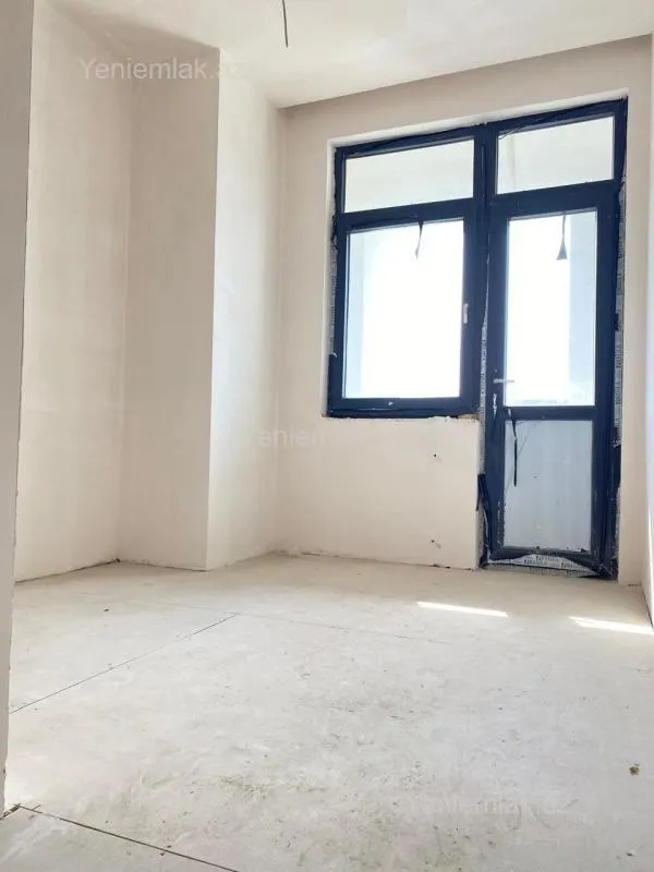 Satılır 3 otaqlı yeni tikili 78 m²