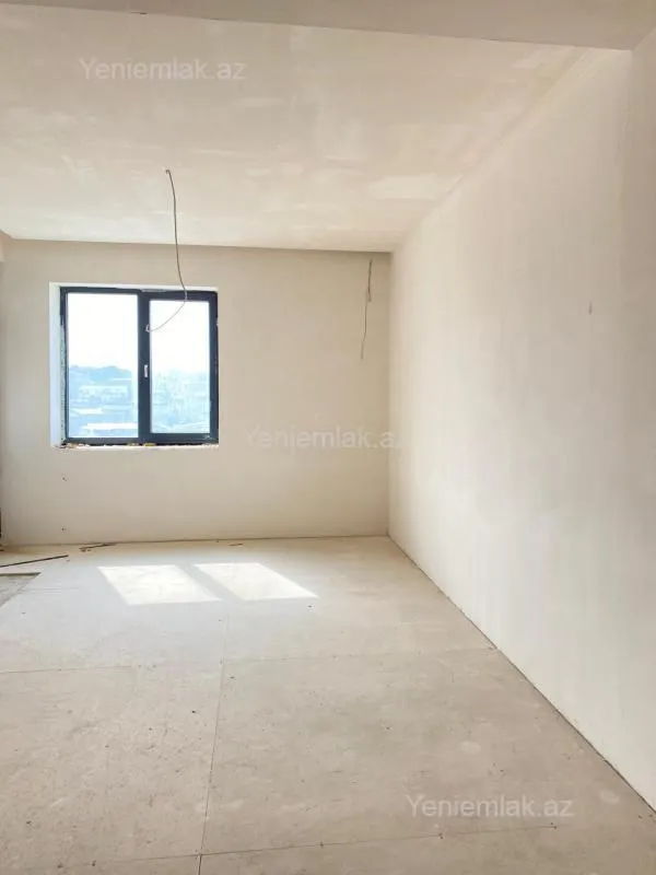 Satılır 3 otaqlı yeni tikili 78 m²