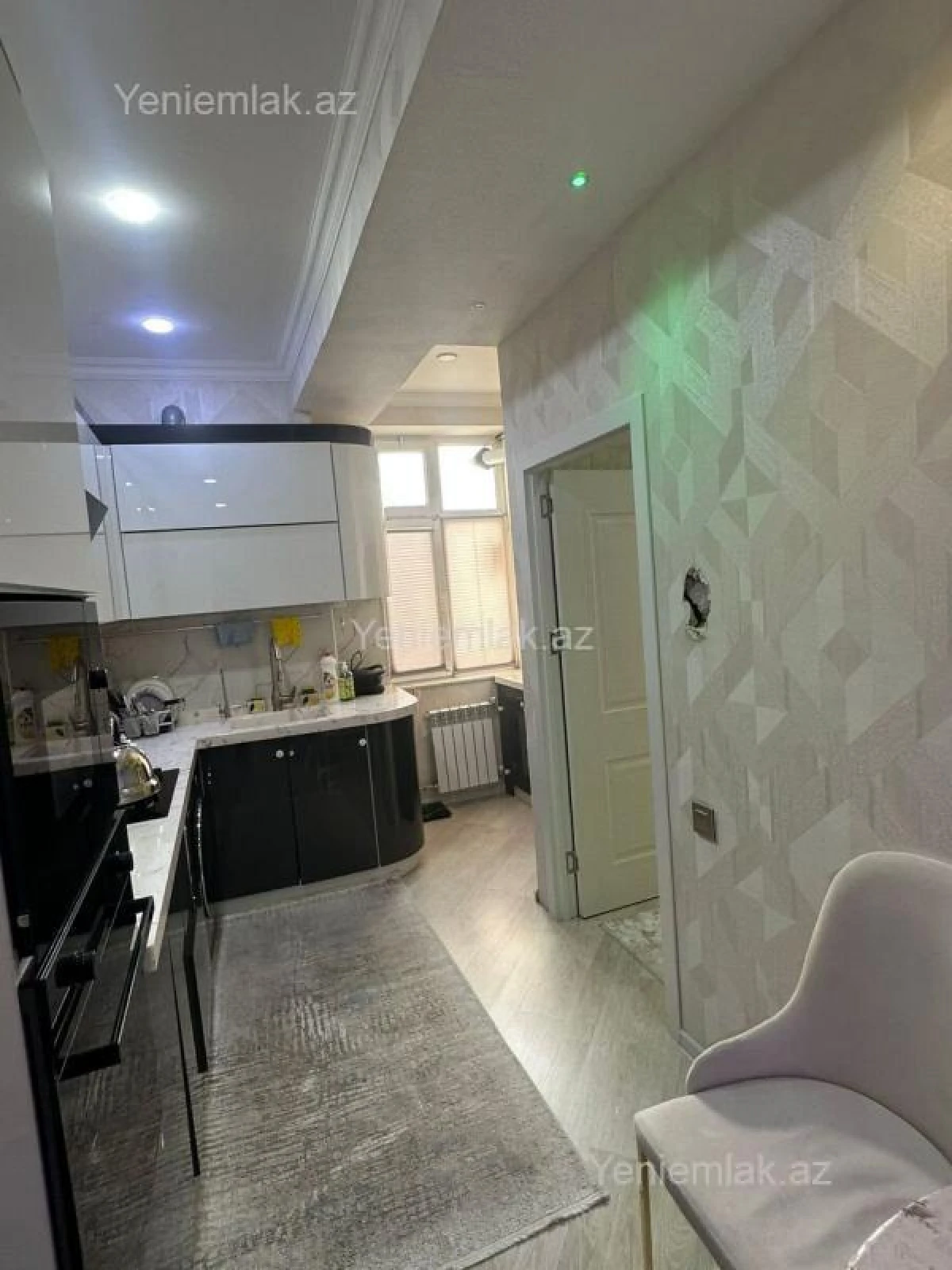 Satılır 2 otaqlı yeni tikili 63 m²