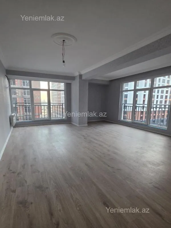 Satılır 3 otaqlı yeni tikili 97 m²