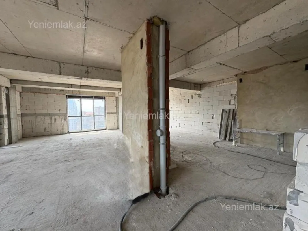 Satılır 3 otaqlı yeni tikili 127 m²